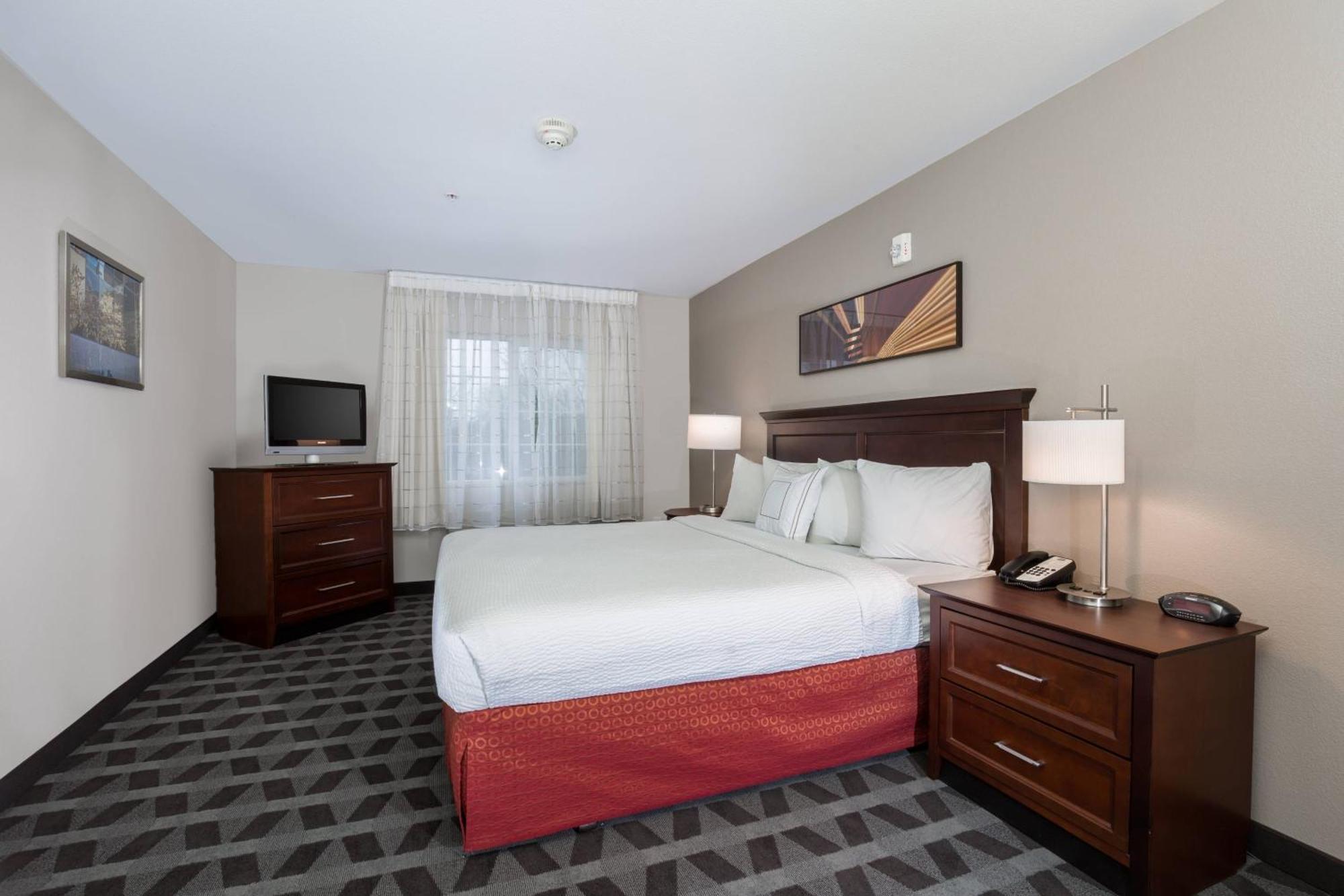 Towneplace Suites By Marriott Boise Downtown/University Exterior photo