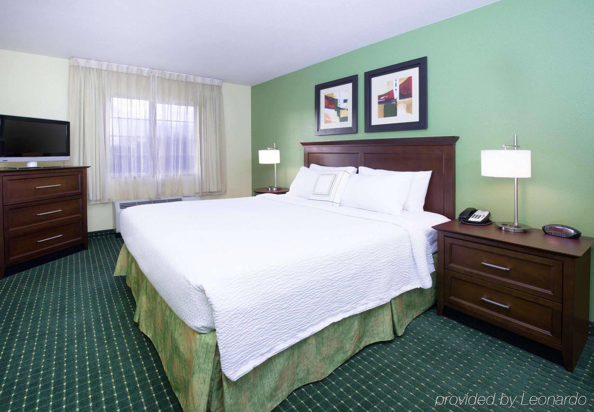 Towneplace Suites By Marriott Boise Downtown/University Exterior photo